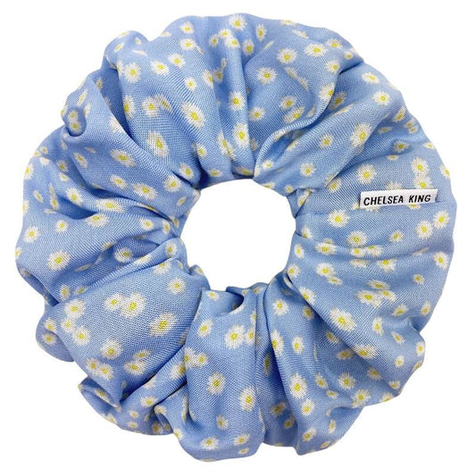 Daisy Floral Scrunchie - Oversized