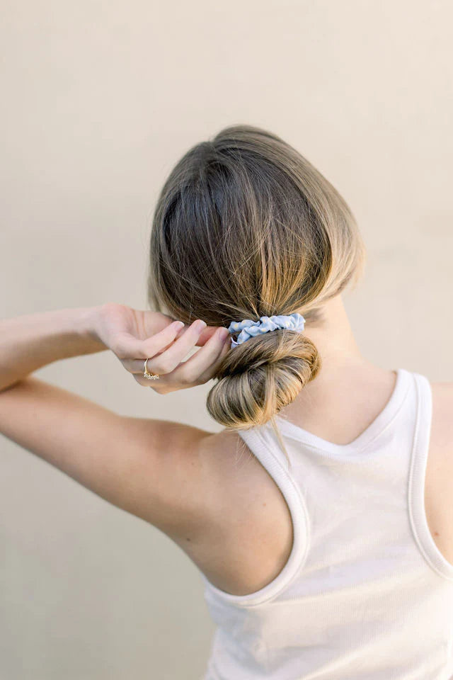 Daisy Floral Scrunchie - Thin